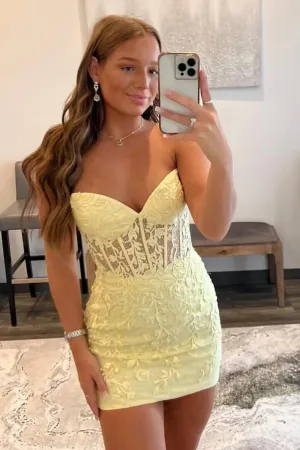 Charming Homecoming Dress Sweetheart Lace Up Short Graduation Dress with Appliques