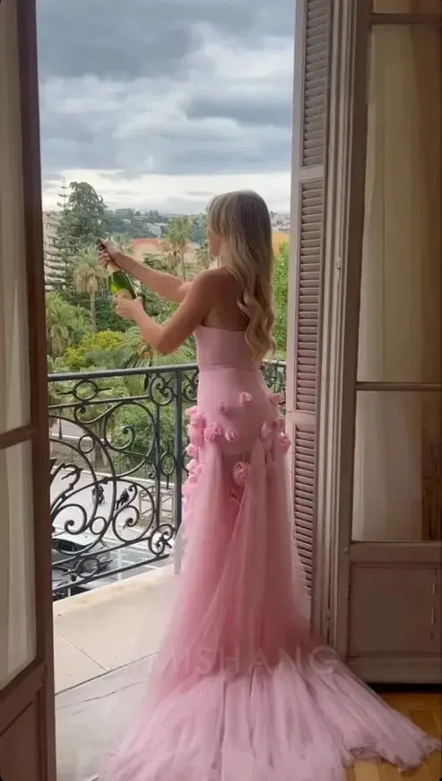 Charming Pink Strapless 3D Flower Tulle Mermaid Long Prom Dress With Slit