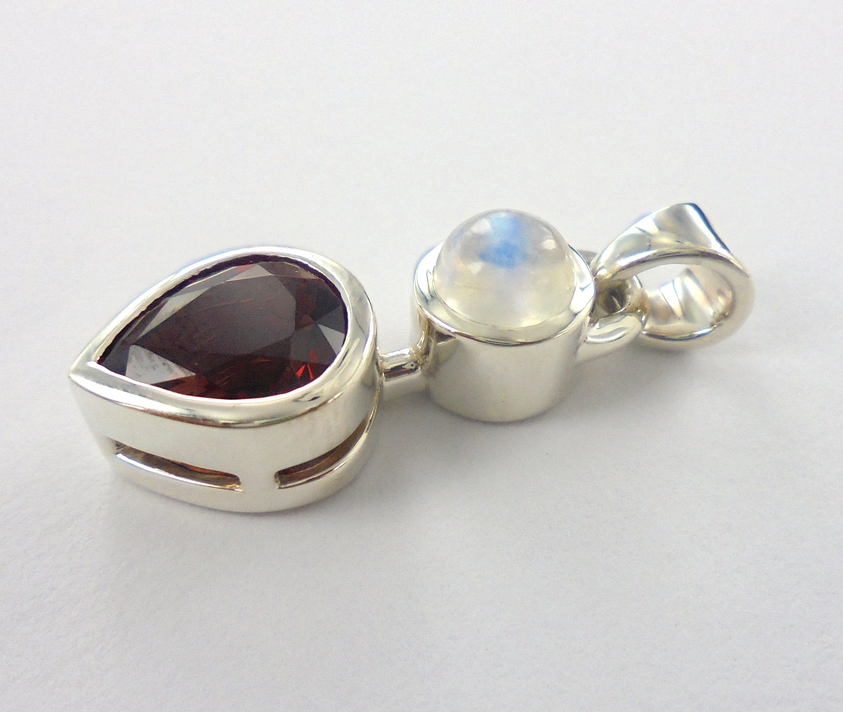 Colour of Love Pendant Ai26
