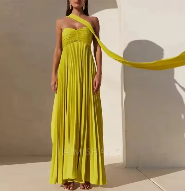 Elegant Long Prom Dress Women Sexy Sleeveless Pleated Charming Evening Party Dress