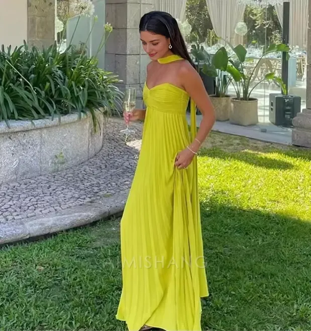 Elegant Long Prom Dress Women Sexy Sleeveless Pleated Charming Evening Party Dress