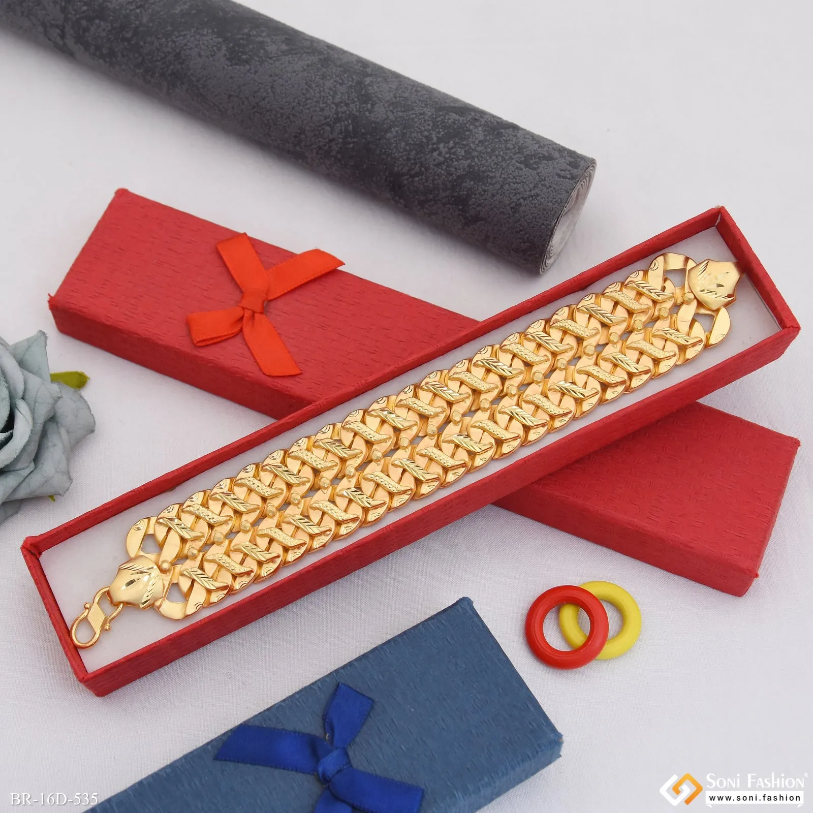 Excellent Design Gold Plated Pokal Bracelet for Men - Style D535