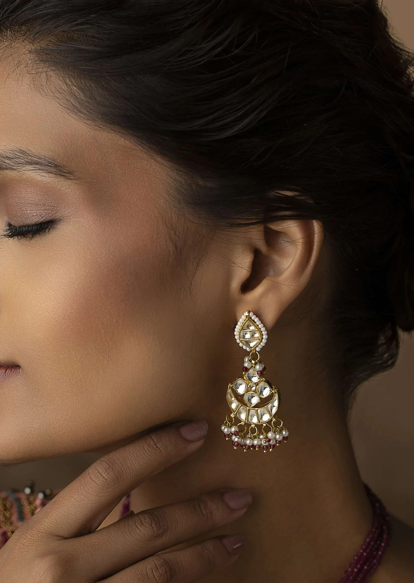 Gold Plated Pink Kundan Necklace And Earring Set In Silver Alloy