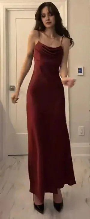 Modest Mermaid Straps Burgundy Prom Dress Charming Evening Party Dress
