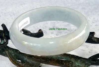 "Soft White Jadeite Bangle with Tiny Hues of Honey    Certificate 57mm (625)