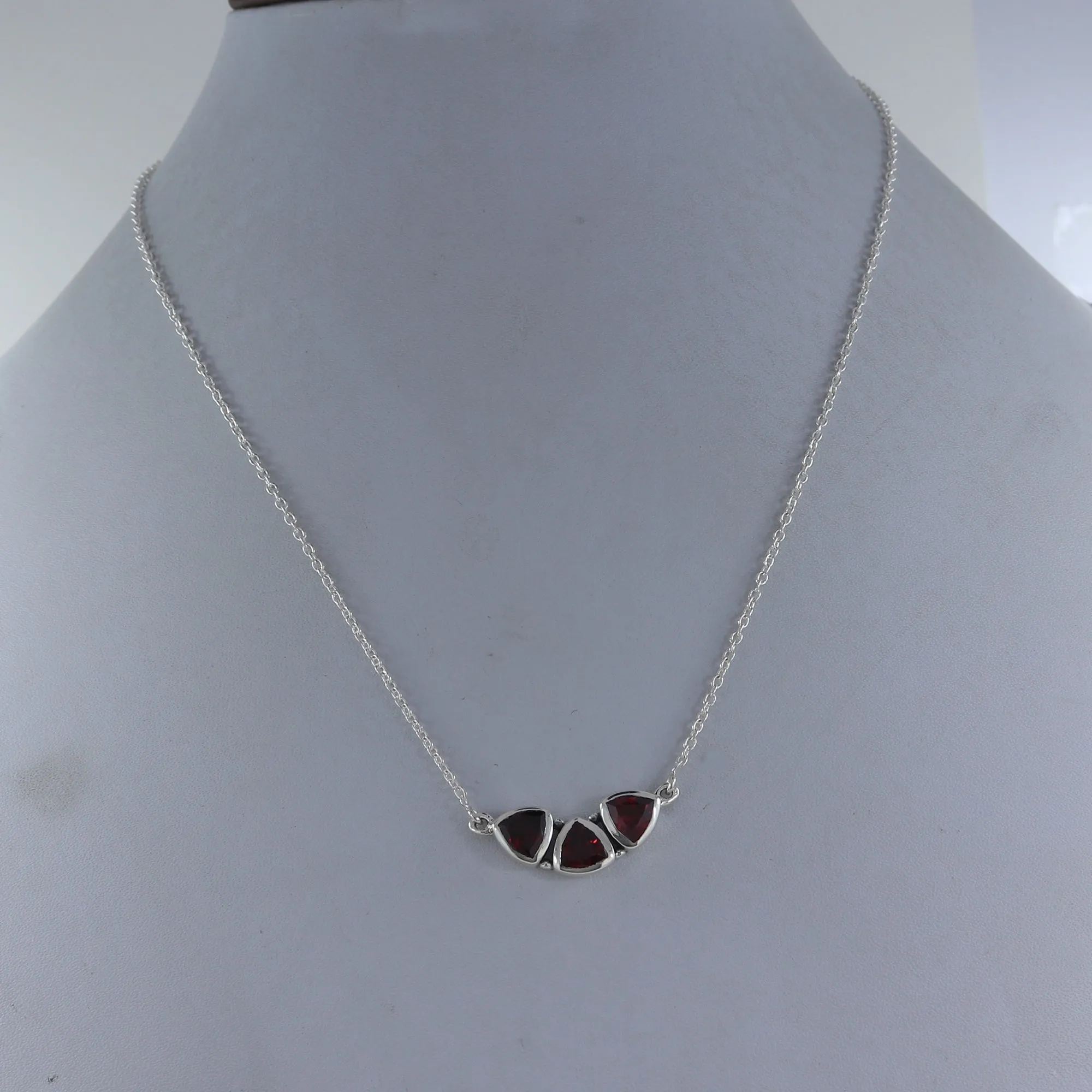 Trillion Cut Natural Garnet Sterling Silver Chain Necklace Jewelry