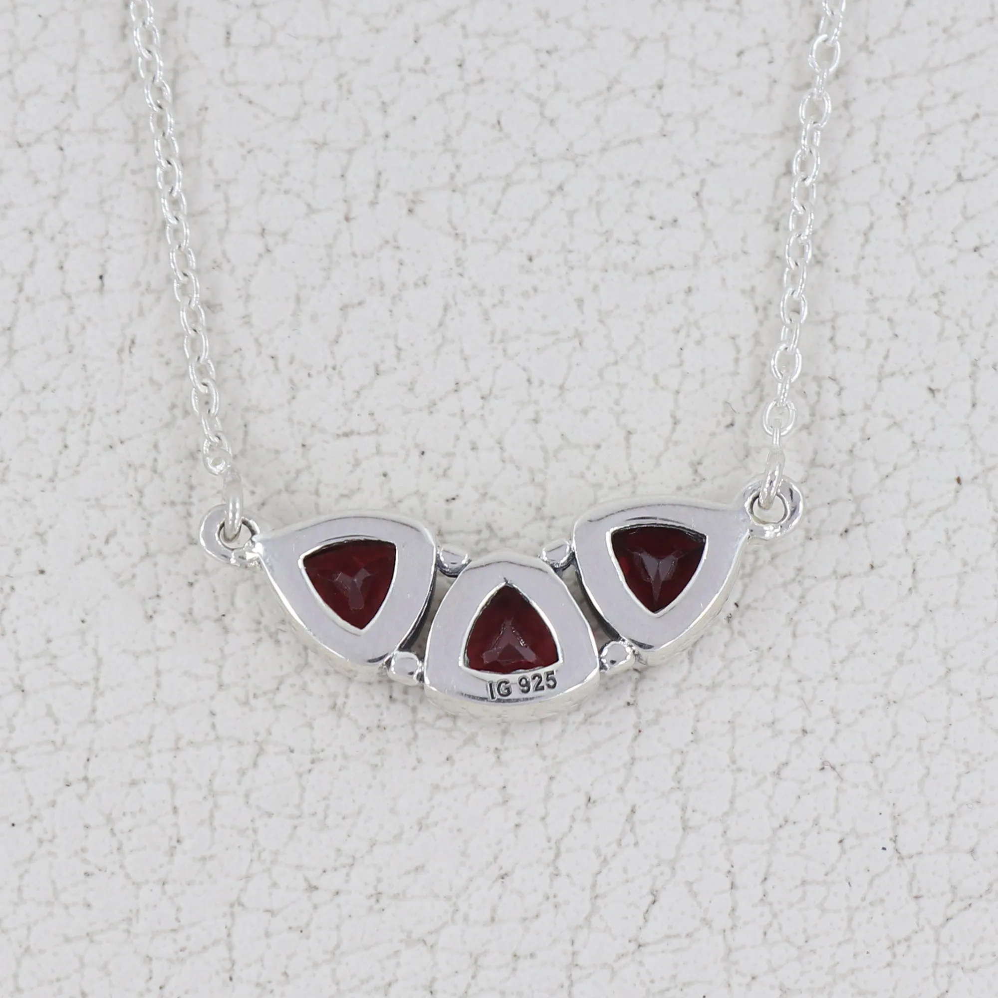 Trillion Cut Natural Garnet Sterling Silver Chain Necklace Jewelry